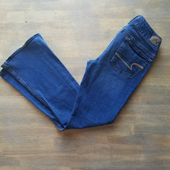 American Eagle Artist Stretch Jeans - Picture 2 of 3